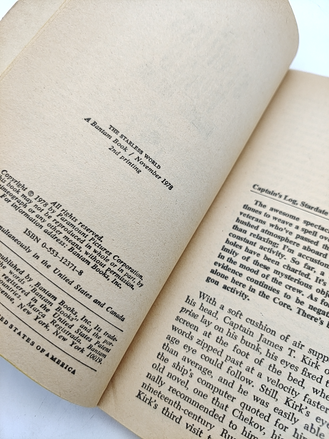 The Starless World (star Trek Adventures) by Gordon Eklund, Science Fiction by Gordon Eklund