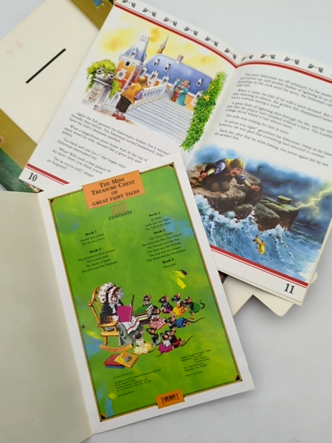 The Mini Treasure Chest Of Great Fairy Tales by Peter Holeinone, Set by Peter Holeinone