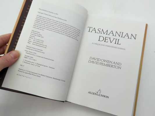 Tasmanian Devil: Unique And Threatened Animal by David Owen & David Pemberton by David Pemberton, David Owen