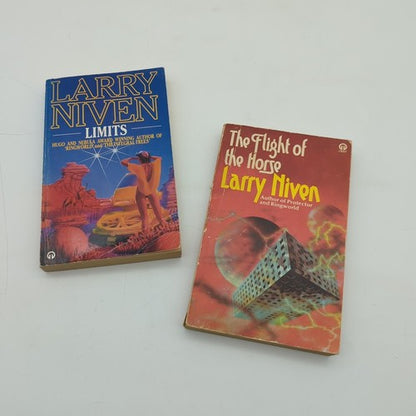 2x Larry Niven Science Fiction Bundle, Limits The Flight of the Horse, Sci-Fi by Larry Niven