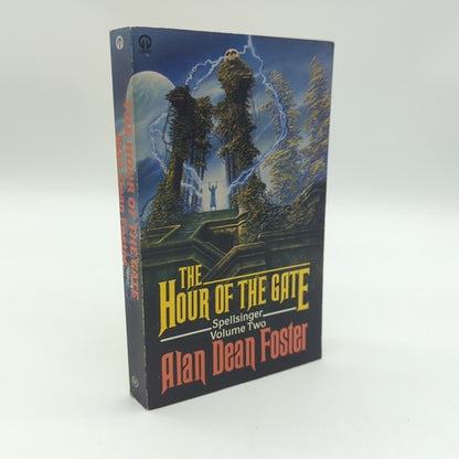 The Hour of the Gate Spellsinger Volume 2 by Alan Dean Foster, Vintage Sci-Fi by Alan Dean Foster