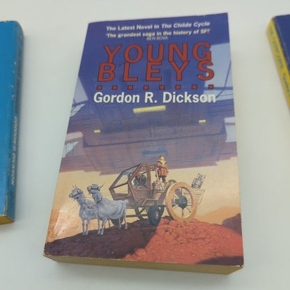 3x Gordon R Dickson Science Fiction Bundle, Vintage Sci-Fi Pulpfiction Outposter by Gordon R. Dickson