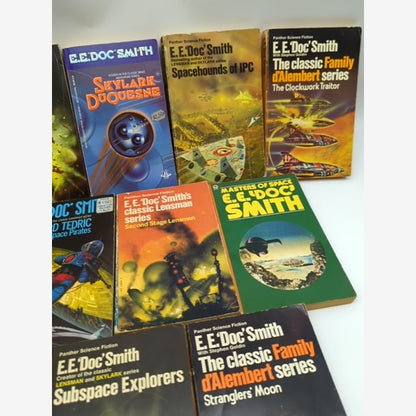 12x E E Doc Smith Paperback Bundle: The Clockwork Traitor, Skylark, Spacehounds… by E E Doc Smith — photo 5