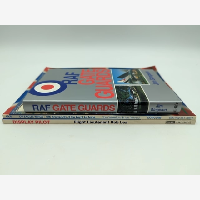 4x RAF books and magazines incl. RAF Gate Guards by Jim Simpson, Airforce by Various Authors — photo 3