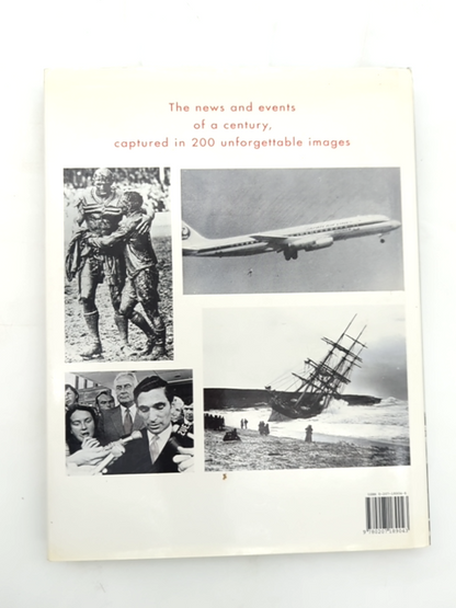 The Pictures Tell The Story: Outstanding Images From Century Of Australian Press by Winton Irving