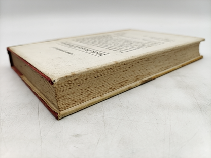 Birds, Beasts Relatives by Gerald Durrell (Cloth, 1969) 1st Edition by Gerald Durrell