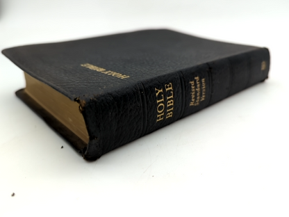 The Holy Bible by National Council of Churches of Christ (Leather, 1996) by National Council Of Churches Of Christ