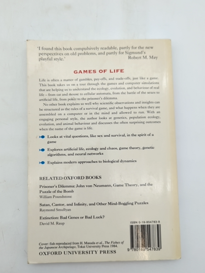 Games Of Life: Explorations In Ecology, Evolution, And Behaviour by Karl Sigmund by Karl Sigmund