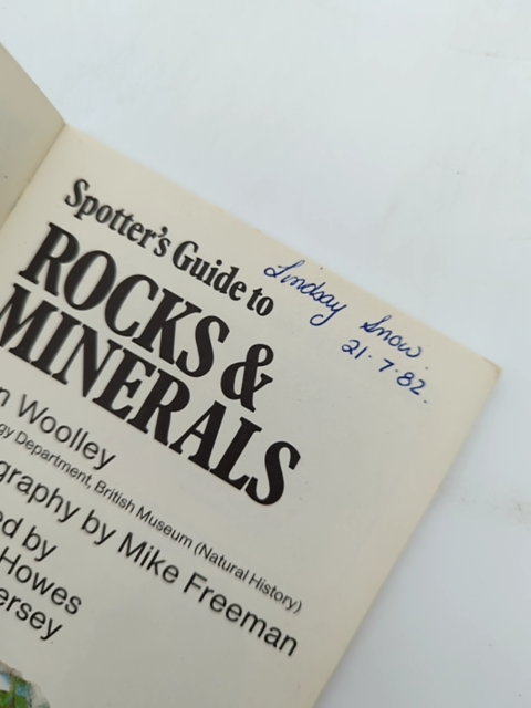 Spotter's Guide to Rocks & Minerals by Alan Woolley (Paperback, 1980) by Alan Woolley