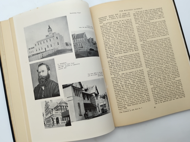 The Western Gateway;: History Of Fremantle by John Keith Ewers by John Keith Ewers