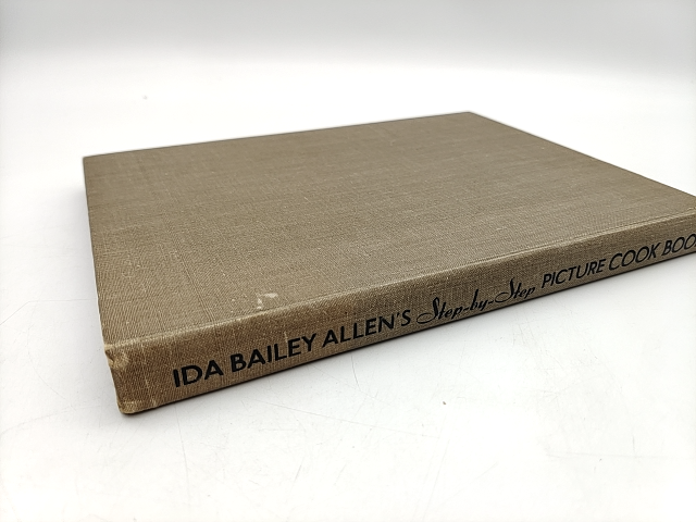 Ida Bailey Allen's Step By Step Picture Cookbook, Ida Bailey Allen, Cloth 1952 by Ida Bailey Allen