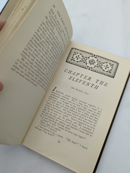 The First Men In The Moon by H G Wells (Cloth, 1926) Science & Medicine by H G Wells