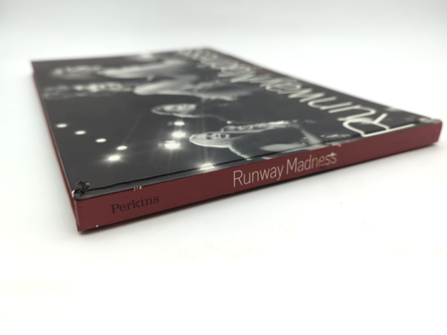 New York Fashion Coffee Table Book: Runway Madness by Robin Givhan, LARGE by Robin Givhan