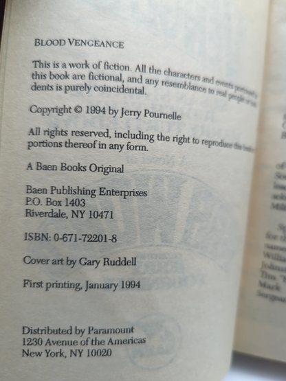 Jerry Pournelle Paperback Bundle War Worlds Novels Blood Vergence Blood Feuds by Jerry Pournelle