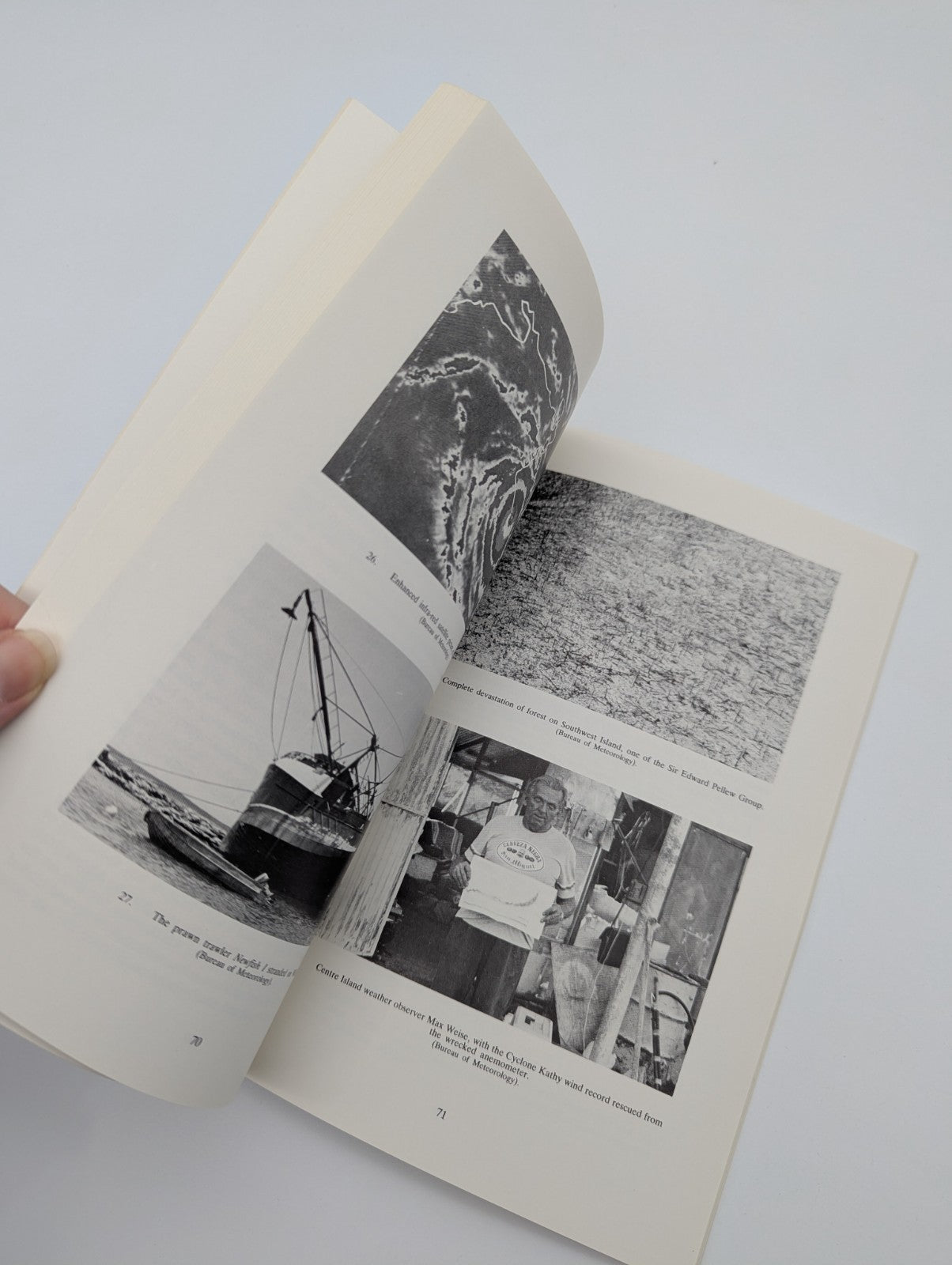 Big Blow Up North: History Of Tropical Cyclones Australia's Northern Territory by Kevin Murphy