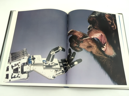 Hiro Photographs by Richard Avedon (Hardcover, 1st Edition, 1999) Photography by Hiro