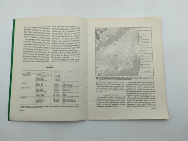 Chilterns (British Landscapes Through Maps), JT Coppock, Softcover, Wraps 1962 by Jt Coppock