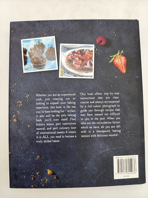 Bake: Beautiful Baking Recipes From Around The World by Edward Gee, Baking by Love Food Editors