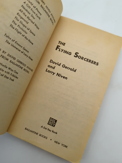 The Flying Sorcerers by David Gerrold & Larry Niven (Paperback, 1977) by David Gerrold & Larry Niven