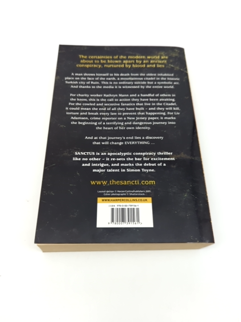 Sanctus by Simon Toyne (Paperback, 2011) 1st Edition, Thriller by Simon Toyne