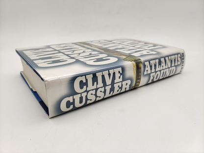 Atlantis Found: Dirk Pitt Adventure (dirk Pitt Adventures) Clive Cussler Signed by Clive Cussler
