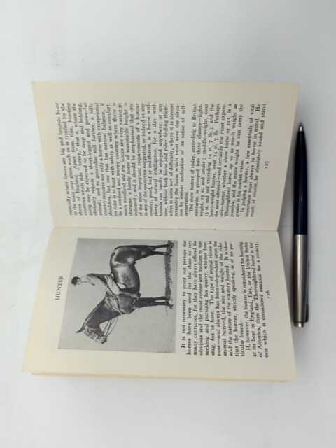 The Observer's Book Of Horses And Ponies by R S Summerhays, Hardcover 1963 by R S Summerhays