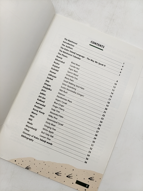 Guide To Traditional Aboriginal Rainforest Plant Use by John Roberts, Rare by John Roberts