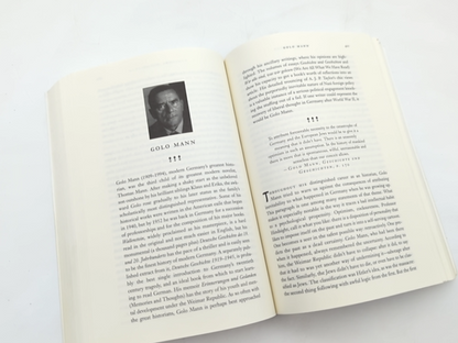 Cultural Amnesia: Necessary Memories From History And The Arts by Clive James by Clive James