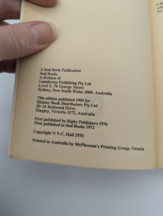 True Australian Tales: 2 Books in 1 by Norman V Wallace & Vic Hall, Australia by "Norman V Wallace Vic Hall"
