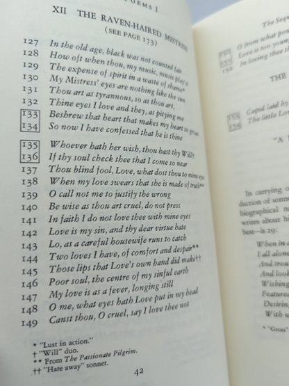 Book Known as Q: Consideration of Shakespeare's Sonnets by Robert Giroux by Robert Giroux