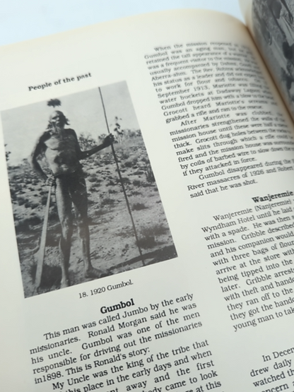 THE OOMBULGURRI STORY by Neville Green, Australian History, Scarce, Rare by Neville Green (Ed.)