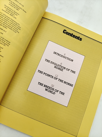 Horse Identifier: A Pictorial Guide to Horses by Jeremy Harwood by Not Available