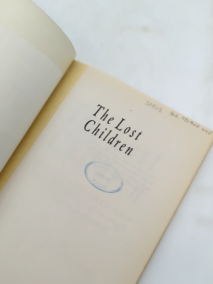 The Lost Children: Thirteen Australians Taken From Their Aboriginal Families Tel by "Coral Edwards Peter Read"