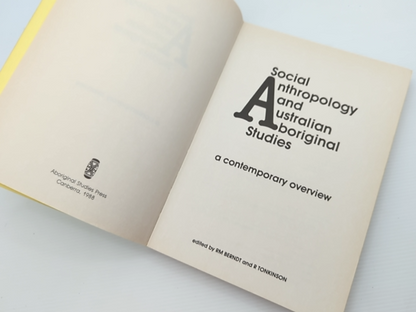 Social Anthropology And Australian Aboriginal Studies Contemporary Overview, Ro by "Robert Tonkinson Ronald Murray Berndt"
