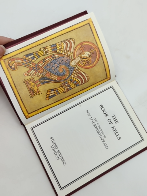 The Book Of Kells (studio Miniatures) by Ben Mackworth- Praed (1993) by Ben Mackworth- Praed (Compiler)