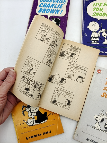 Charles M Schulz Paperback Bundle 5x Charlie Brown Snoopy Vintage Paperbacks by Charles M Schulz