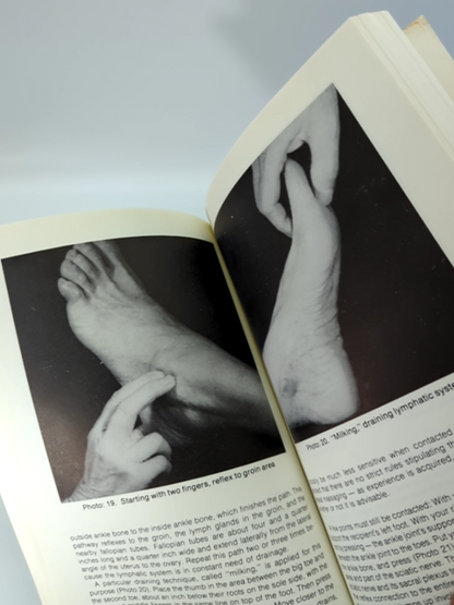 Reflexology: Techniques Of Foot Massage For Health And Fitness by Anna Kaye by Anna Kaye