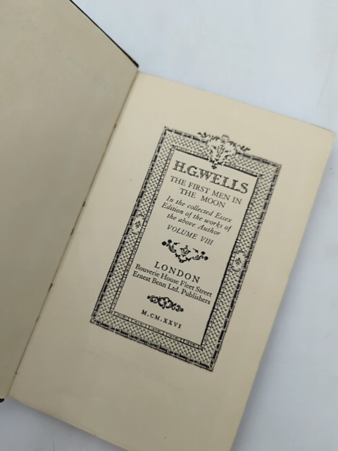 The First Men In The Moon by H G Wells (Cloth, 1926) Science & Medicine by H G Wells