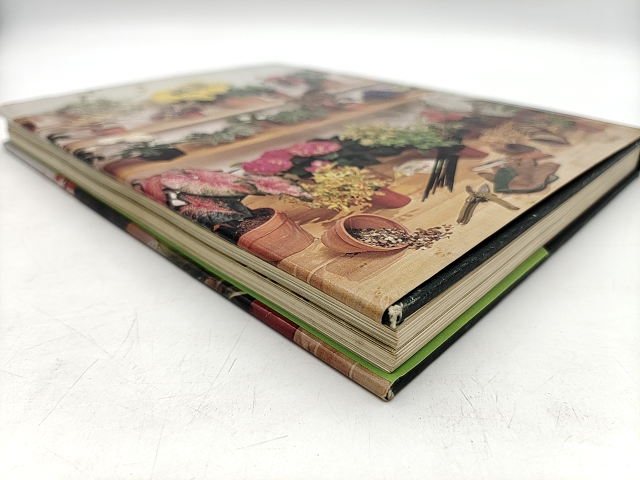 Vintage 1970s The Complete Book Of Houseplants & Indoor Gardening Hardback Book by The House Of Rochford