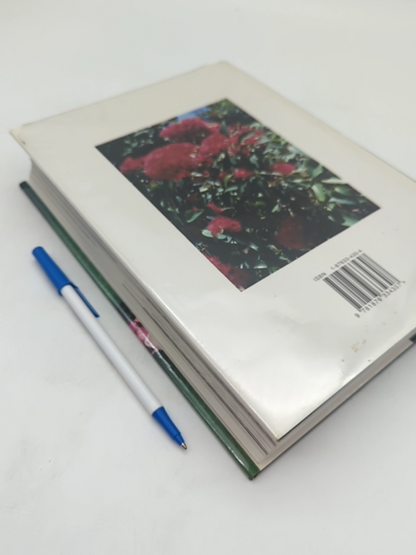 Australian Native Plants: Cultivation, Use in Landscaping & Propagation (4th Ed) by John W Wrigley