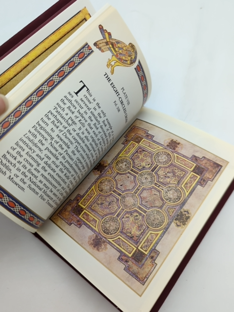 The Book Of Kells (studio Miniatures) by Ben Mackworth- Praed (1993) by Ben Mackworth- Praed (Compiler)