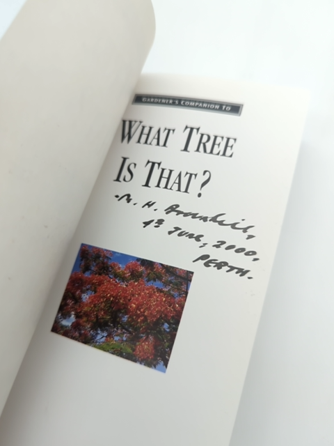 Gardener's Companion To What Tree Is That? by Stirling Macoboy, Botany by Stirling Macaboy