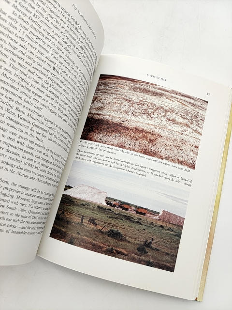 The Vanishing Continent: Australia's Degraded Environment by Bob Beale by Bob Beale