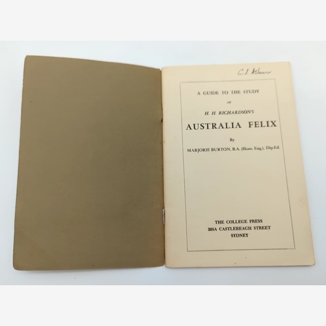 A Guide to the Study of H H Richardson's Australia Felix Majorie Burton, 1st Ed by Majorie Burton — photo 3