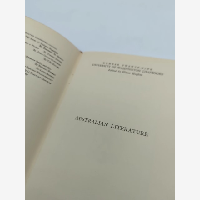 Australian Literature by C Hartley Grattan (Chapbook) 1st Edition Signed by C Hartley Grattan — photo 4