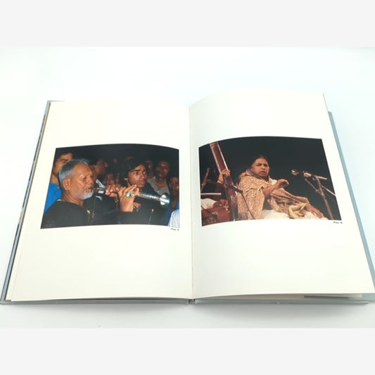 Banaras The Sacred City by Pramesh Ratnakar (Hardcover) 1st Edition by Pramesh Ratnakar — photo 2
