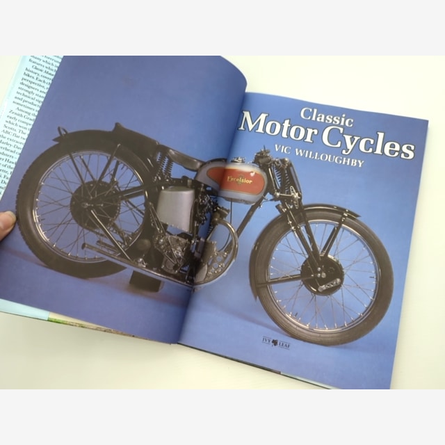 Classic Motor Cycles by Vic Willoughby (Hardcover, 1989) Motorcycles by Vic Willoughby — photo 3