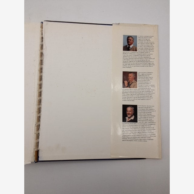 Complete Book of Southern African Birds by P. J. Ginn, Ornithology Book — photo 5