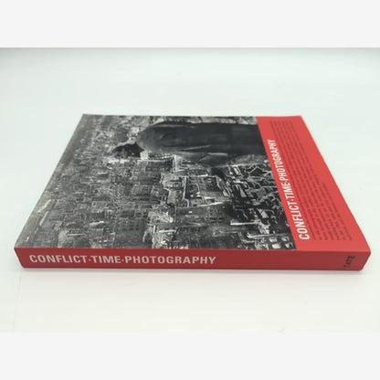 Conflict, Time, Photography by Simon Baker (Paperback, 2015) Coffee Table Book by Simon Baker — photo 2