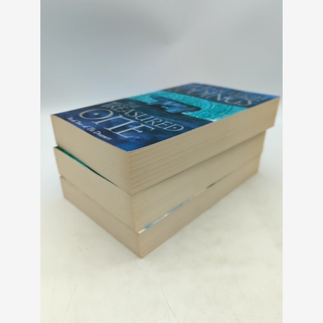 David and Leigh Eddings Paperback Bundle 3x The Dream Is Series Books: Crysta… by David And Leigh Eddings — photo 7